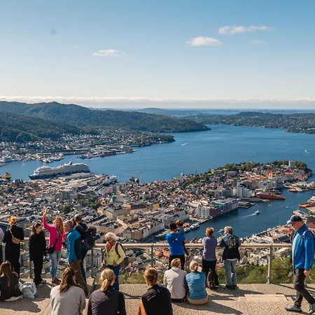 Barfot - Center Bergen