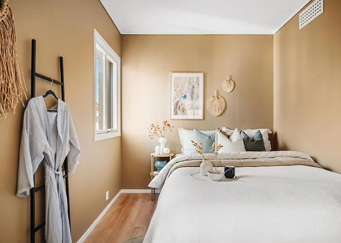 Barfot - Center * برغن